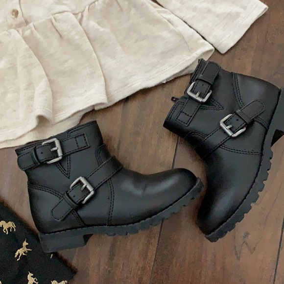 EUC Old Navy Uncorn Boots Outfit 3t Sz 8 boots - Picture 4 of 6